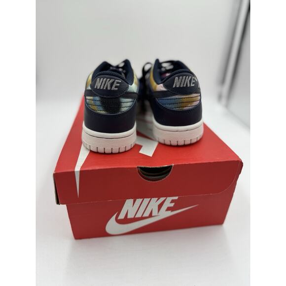 Size 5.5 (GS) - Nike Dunk Low SE Graffiti - Obsidian bs859 - Picture 4 of 6